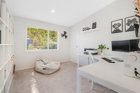Photo of property in 115 Waldorf Crescent, Orewa, 0931