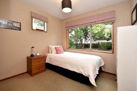 Photo of property in 7 Tracy Place, Redwood, Christchurch, 8051