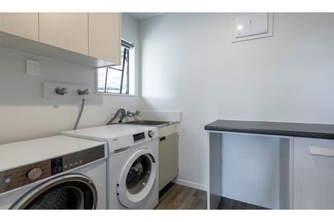 Photo of property in 7 Imperial Place, Henderson, Auckland, 0612