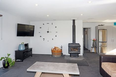 Photo of property in 28 Plunket Street, Omakau, 9376