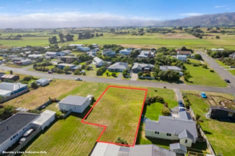Photo of property in 65 Gawler Street, Te Horo Beach, Otaki, 5581