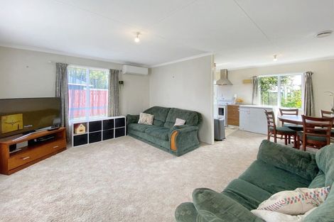 Photo of property in 9 Coromandel Court, Roslyn, Palmerston North, 4414