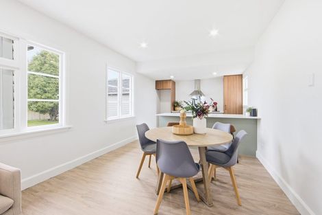 Photo of property in 193 Main North Road, Redwood, Christchurch, 8051