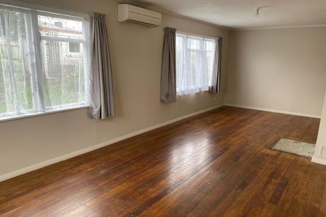 Photo of property in 42-44 Cheshire Street, Cannons Creek, Porirua, 5024