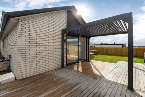 Photo of property in 19 Inuwai Street, Glenview, Hamilton, 3206