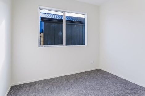 Photo of property in 37 Horokaka Street, Massey, 0614
