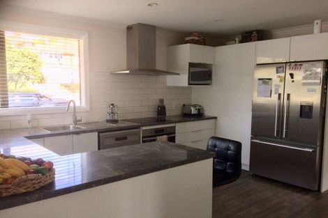 Photo of property in 23 Dimock Street, Titahi Bay, Porirua, 5022