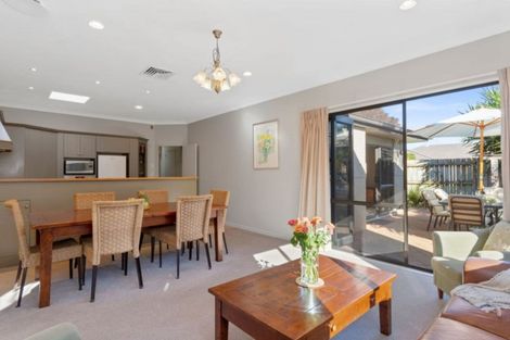 Photo of property in 36 Oriental Parade, Papamoa Beach, Papamoa, 3118