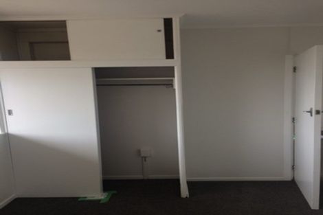 Photo of property in 10/219 Onewa Road, Birkenhead, Auckland, 0626