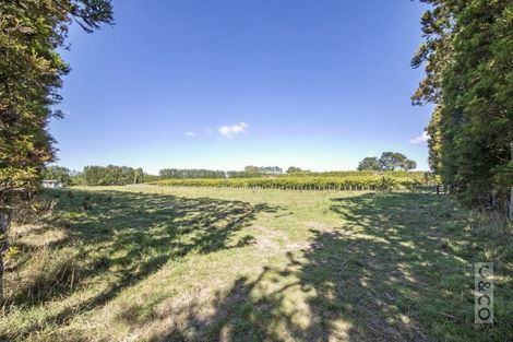 Photo of property in 902 Old North Road, Waimauku, 0882