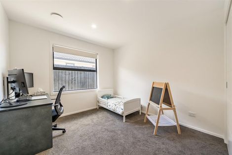 Photo of property in 3 Dahl Drive, Wallaceville, Upper Hutt, 5018