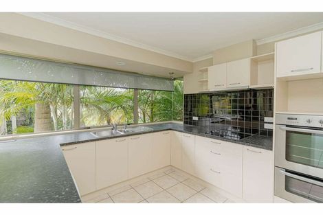Photo of property in 16 Spinnaker Point, Haruru, 0204
