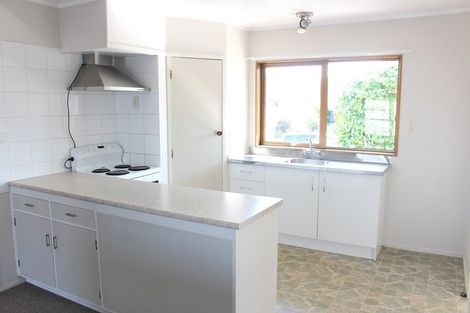 Photo of property in 1/68 Sorrel Crescent, Bucklands Beach, Auckland, 2012