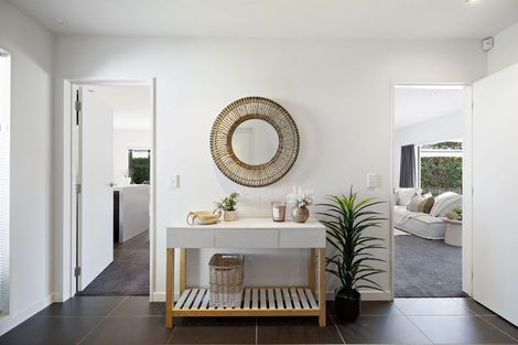 Photo of property in 11 Haddow's Place, Lake Hayes, Queenstown, 9304