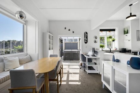 Photo of property in 409 Marine Drive, Mahina Bay, Lower Hutt, 5013