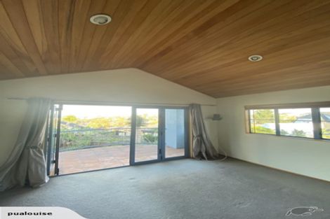 Photo of property in 1/83 East Coast Road, Castor Bay, Auckland, 0620