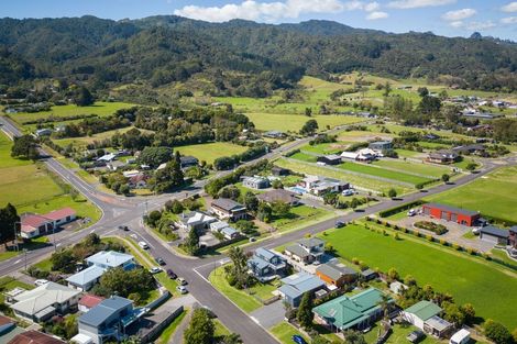 Photo of property in 2 Koromiko Drive, Coromandel, 3506