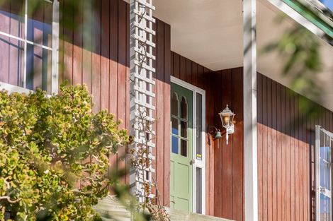 Photo of property in 4 Murray Court, Paraparaumu Beach, Paraparaumu, 5032