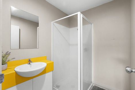 Photo of property in 2/340 Lincoln Road, Addington, Christchurch, 8024