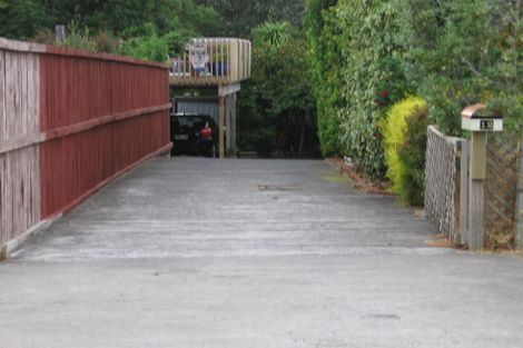 Photo of property in 12a Harrybrook Road, Green Bay, Auckland, 0604