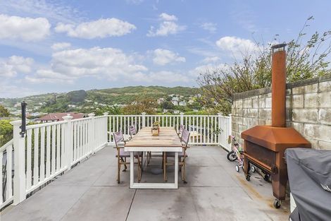 Photo of property in 90 Melbourne Road, Island Bay, Wellington, 6023