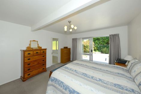 Photo of property in 497 Avonhead Road, Avonhead, Christchurch, 8042