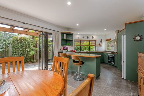 Photo of property in 7a Chilton Grove, Hokowhitu, Palmerston North, 4410