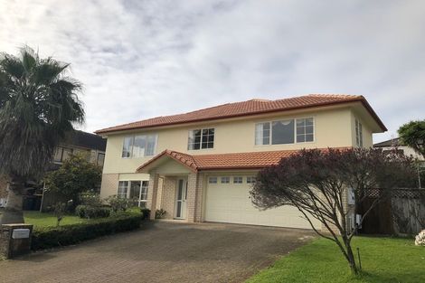 Photo of property in 26 Delmont Close, East Tamaki Heights, Auckland, 2016