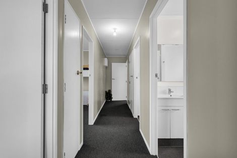 Photo of property in 9 Camellia Avenue, Bell Block, New Plymouth, 4312