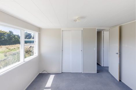 Photo of property in Ex Awariki School, 667 Mangahei Road, Te Uri, Dannevirke, 4973