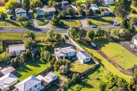 Photo of property in 19 Neumann Street, Kawakawa, 0210