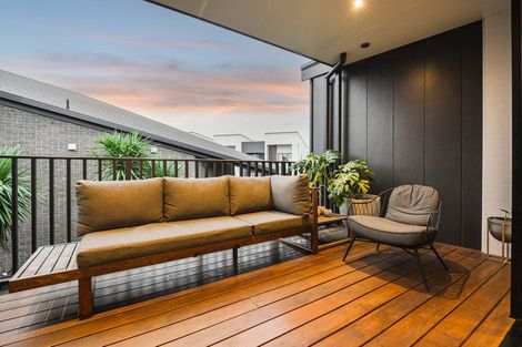 Photo of property in 16 Catalina Bay Drive, Hobsonville, Auckland, 0616