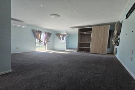 Photo of property in 8 Rewarewa Street, Owhata, Rotorua, 3010