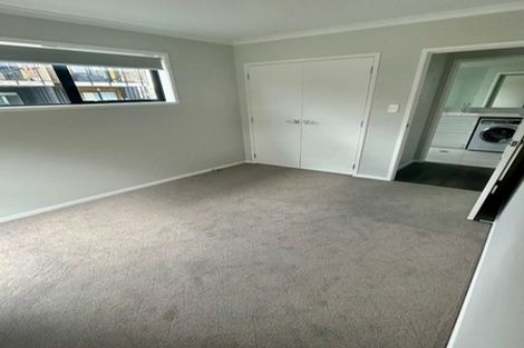 Photo of property in 2 Whakato Avenue, Kumeu, 0810