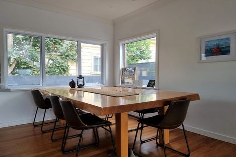 Photo of property in 21 Colin Grove, Hutt Central, Lower Hutt, 5010