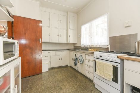 Photo of property in 706 Avenue Road East, Parkvale, Hastings, 4122