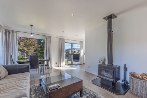 Photo of property in 2 Tillson Crescent, Motueka, 7120