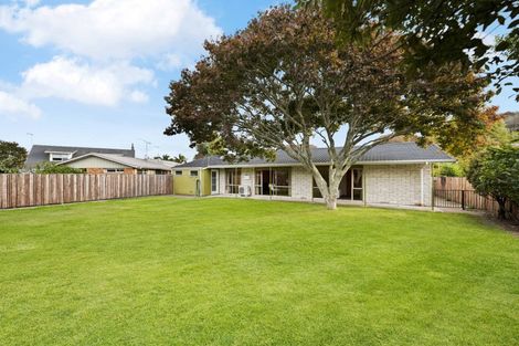 Photo of property in 60 Pulham Crescent, Queenwood, Hamilton, 3210