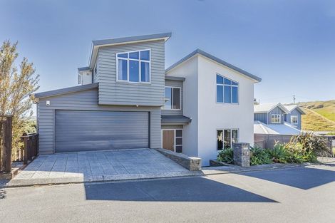 Photo of property in 62 Saint Ives Drive, Camborne, Porirua, 5026