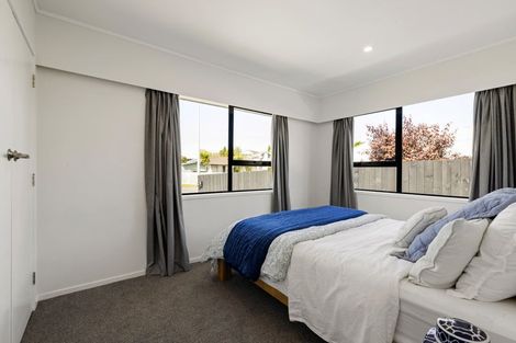 Photo of property in 4/88 Gloria Avenue, Te Atatu Peninsula, Auckland, 0610