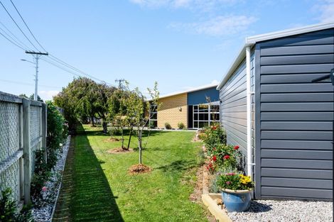 Photo of property in 35 Eureka Street, Alexandra, 9320