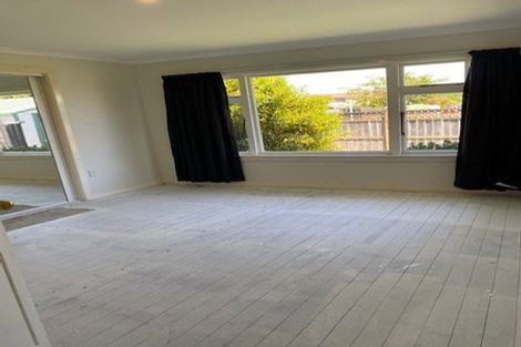 Photo of property in 42 Grimseys Road, Redwood, Christchurch, 8051