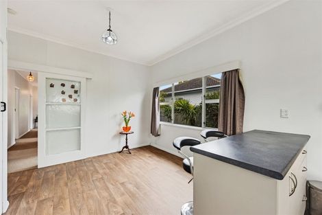 Photo of property in 17 Totara Street, Nelson South, Nelson, 7010