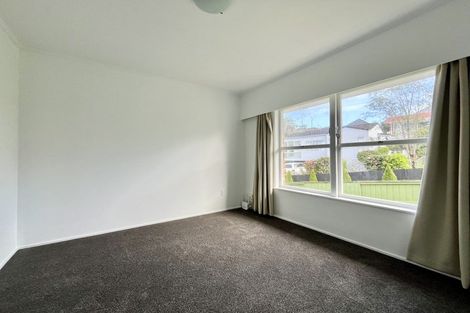 Photo of property in 3/242 Onewa Road, Birkenhead, Auckland, 0626