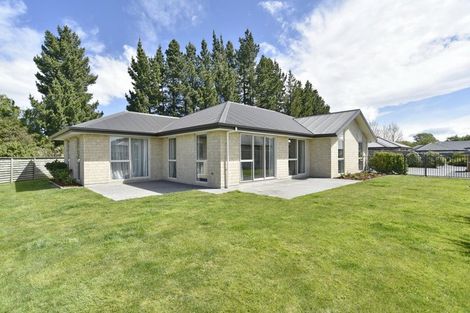 Photo of property in 12 Willowby Lane, Rangiora, 7400