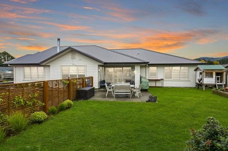 Photo of property in 12 Ngahana Place, Turangi, 3334