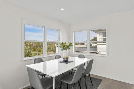 Photo of property in 1/57 Coronation Road, Hillcrest, Auckland, 0627