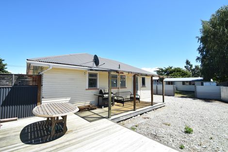 Photo of property in 13 Fraser Crescent, Twizel, 7901