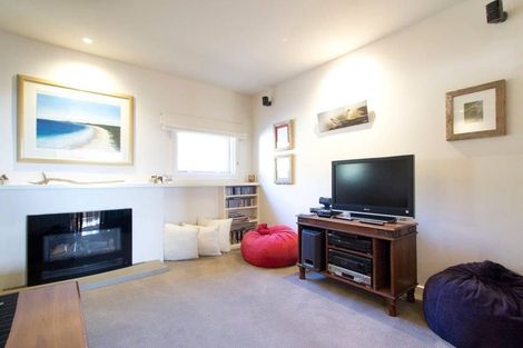 Photo of property in 8 Ocean View Terrace, Sumner, Christchurch, 8081
