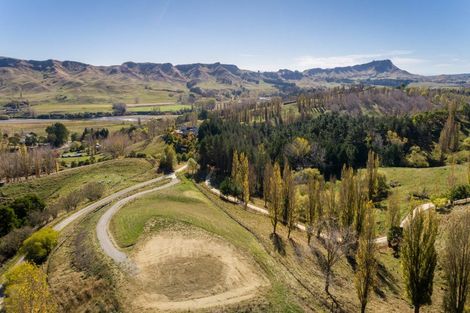 Photo of property in 27 Raratu Road, Kahuranaki, 4295